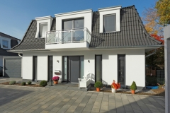 Angermunder-Mansarddach-Front-VI